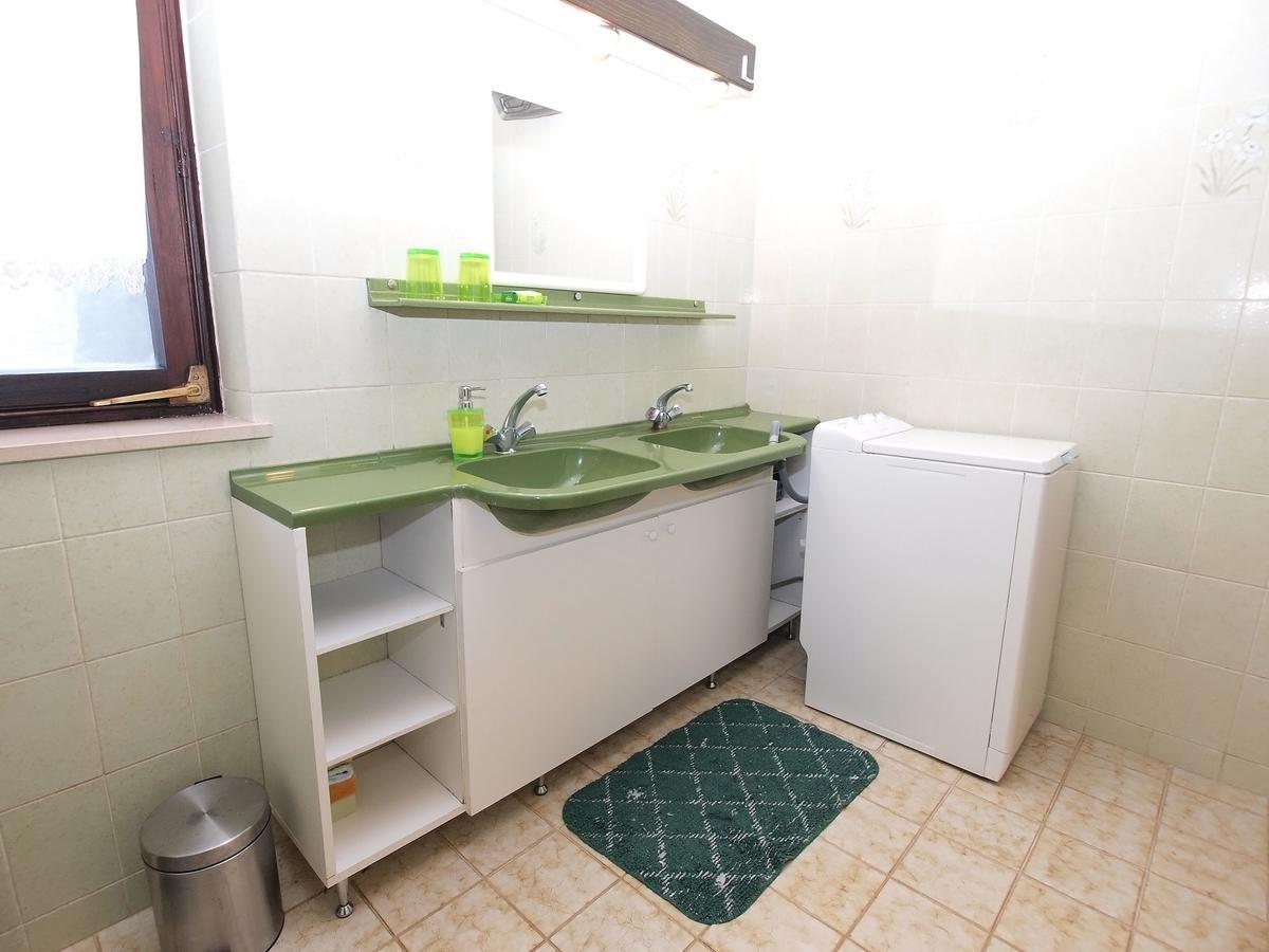 Apartments Dvorine 1210 バニョレ エクステリア 写真