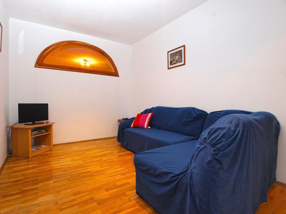 Apartments Dvorine 1210 バニョレ エクステリア 写真