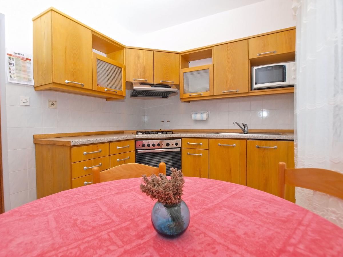 Apartments Dvorine 1210 バニョレ エクステリア 写真