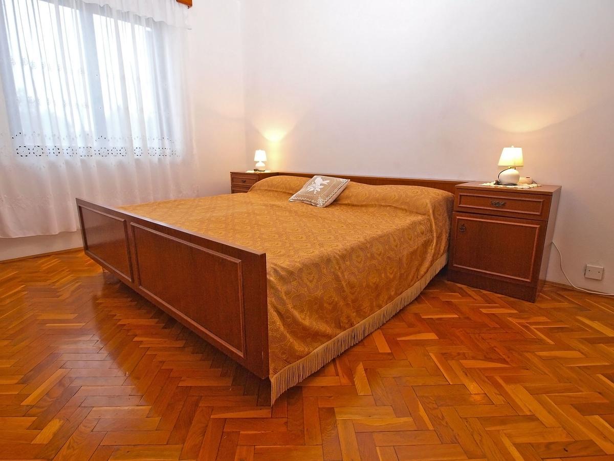 Apartments Dvorine 1210 バニョレ エクステリア 写真